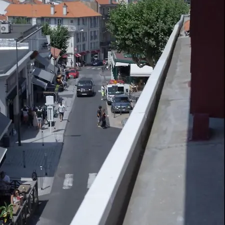 Appartement Coup De Coeur Assure Pour Ce T2 Renove Hyper Centre Biarritz